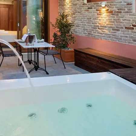 Vener Luxury Suites La Canea Exterior foto